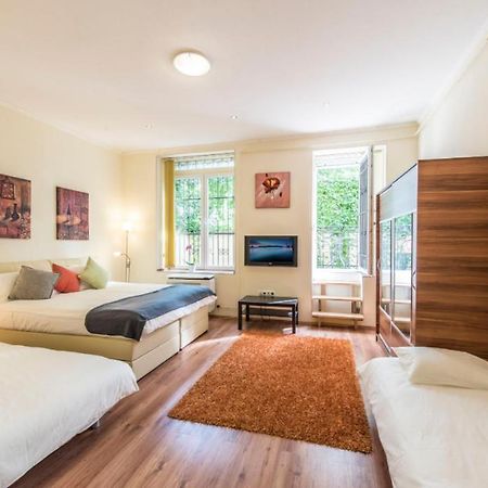Kaz7 Kazinczy Apartment بودابست المظهر الخارجي الصورة
